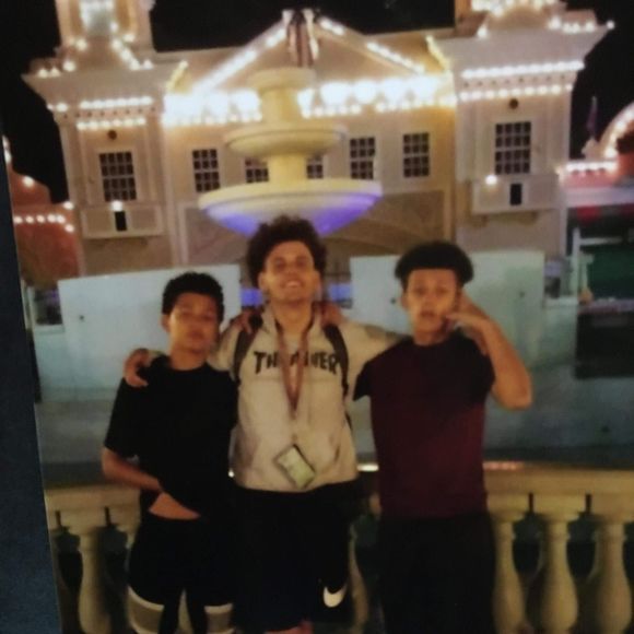 Meet your Posher, Sammy - Picture 1 of 1